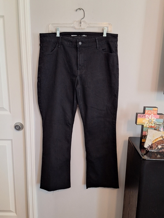 Old Navy Pants - Old Navy Black Denim Mid-Rise Boot-Cut Raw Hem Jeans